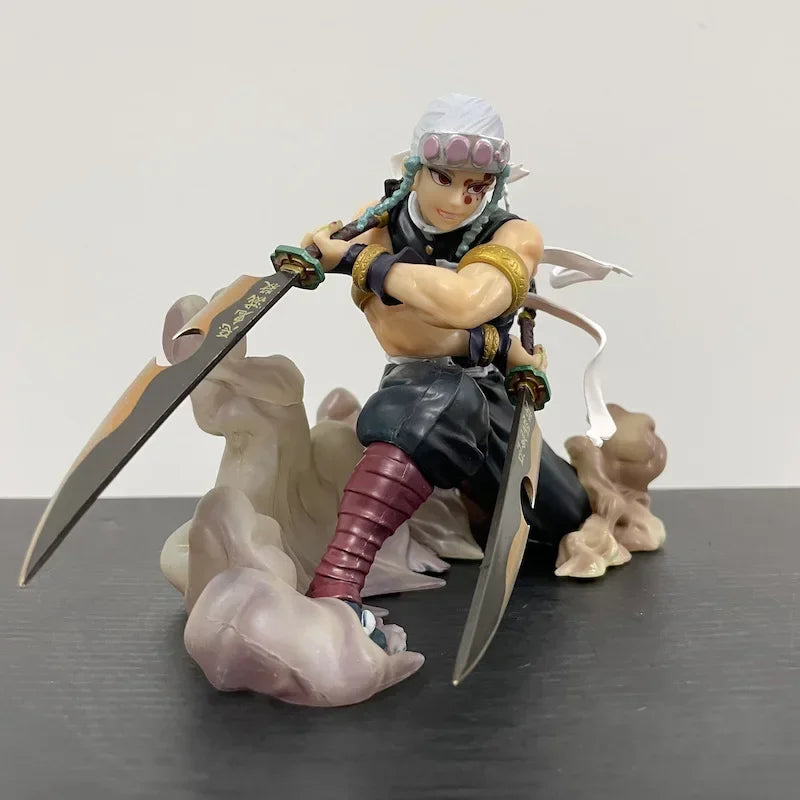 15CM Anime Demon Slayer Uzui Tengen with Arms Battle Statue PVC Full-Length Action Figure Model Toy Gift Brinquedos