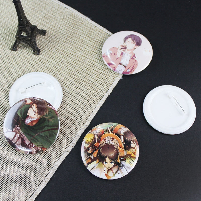 Anime Badges/pins aot